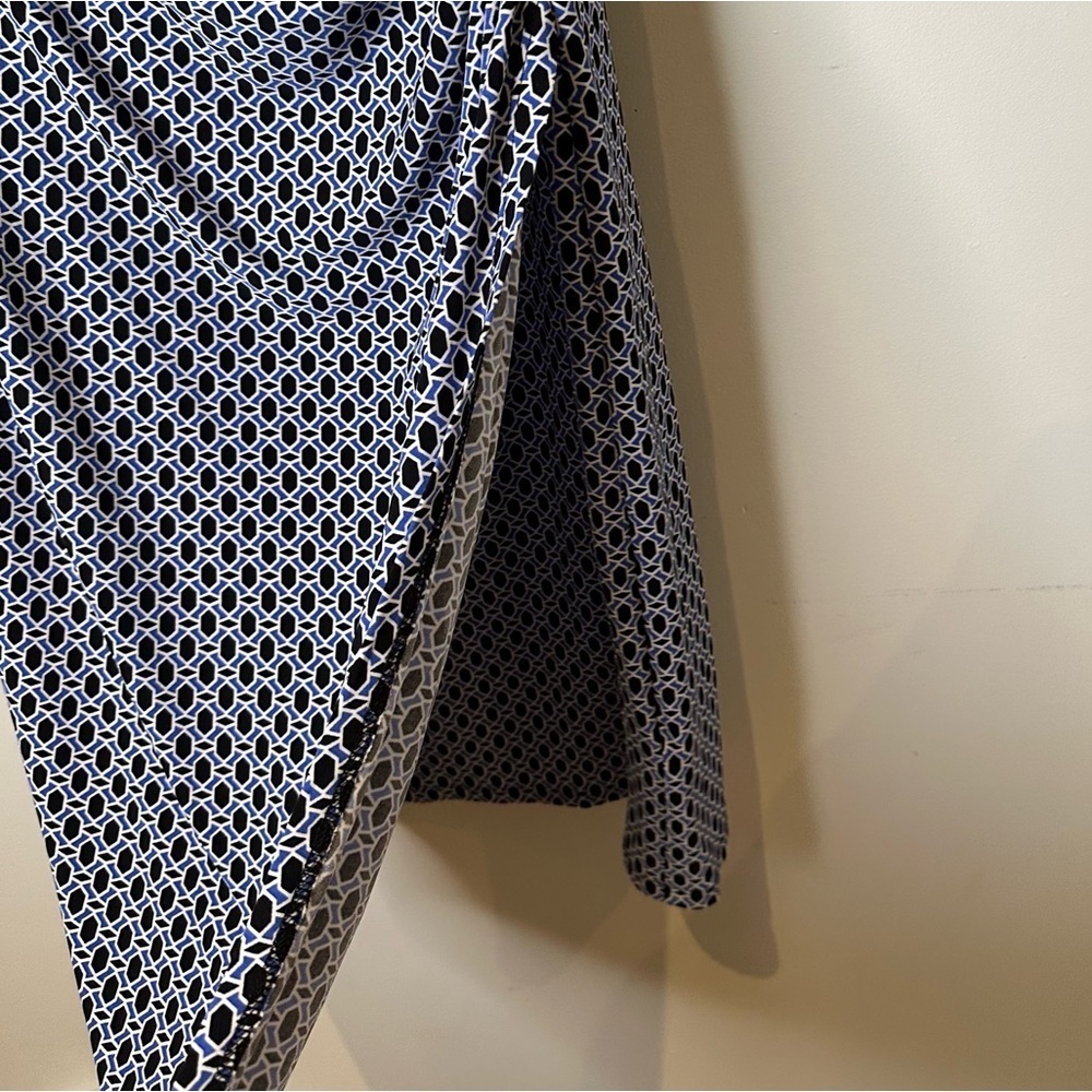 Lauren Ralph Lauren blue essentials geometric V neck dress women’s size 4 - Picture 4 of 14